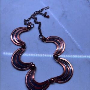 Elegant Copper-Toned Necklace
